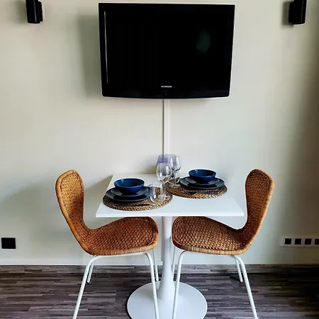 Apartament La Bord De Et Parking Privee